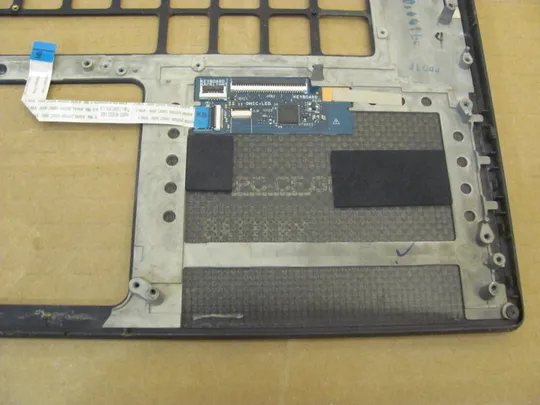 номер0914-7 Кришка панель палмрест AQ1U1000114 0D6CWH для Dell XPS 15 9560 Precision 5520 оригінал Характеристики