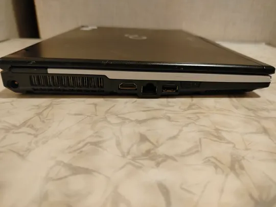 Ноутбук Fujitsu LifeBook S760 TN Intel Core i5 (i5-M520) 4 Гб 128 Гб SSD в Україні