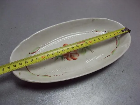 Тарелка блюдо Барановка фарфор узор цветок и листья высота 3,5 см длина 26 см №10746 Недорого