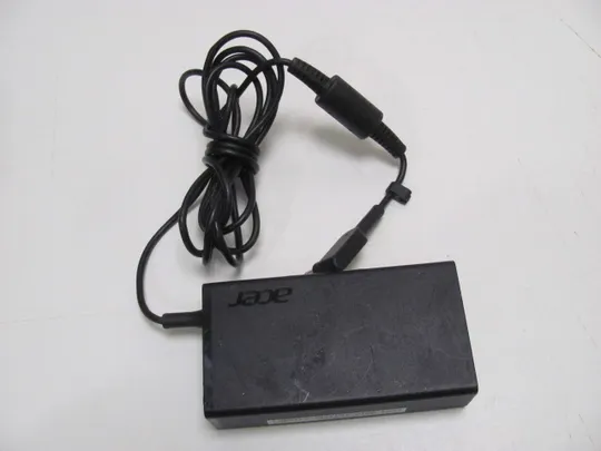 3847с адаптер живлення ACER A11-065N1A 19V 65W Де купити