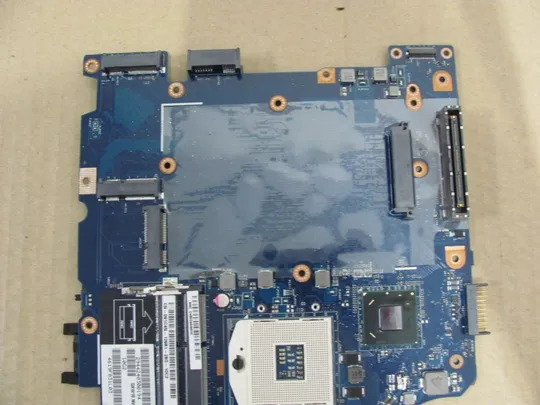 номер0023-2 материнська плата,Mainboard,Материнка,Основна плата,Системна плата,Плата системи,Laptop motherboard,мамка, ноутбучна плата LA-7902P для Dell Latitude E5530 Оригинал Де купити