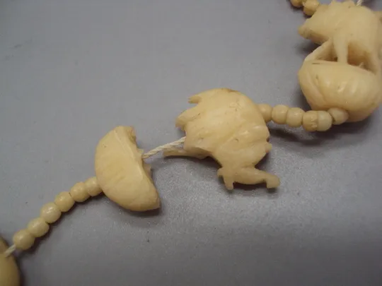 Бижутерия бусы в один ряд ожерелье камень слоны длина 40,4 см под реставрацию №15863 Недорого