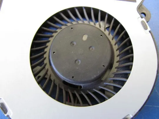 №49-11 Вентилятор (кулер, FAN) для ASUS X55A X55 оригінал З аукціону