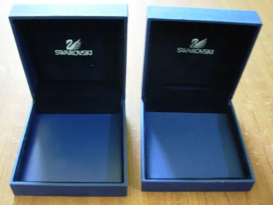 Коробочки Swarovski Продаж
