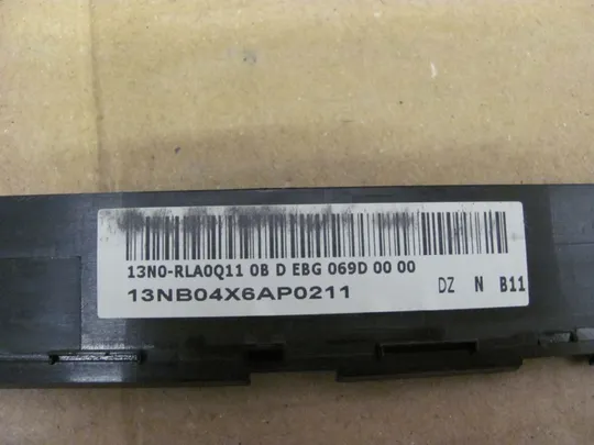 557-7 рамка матриці 13N0-RLA0Q11 13NB04X6AP0211 для Asus R515 R515M R515S X553 оригінал З аукціону