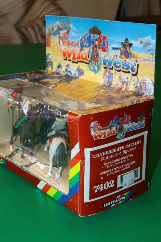 КАВАЛЕРИСТИ КОНФЕДЕРАЦІЇ ПІВДЕННИХ ШТАТІВ кавалеристы BRITAINS 54мм Англія  НАБІР №7402 Де купити
