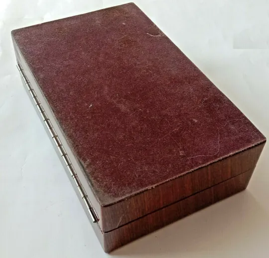 Советская Электробритва ХАРЬКОВ-100 110/220В Сувенирная Коробка 1960-х годов Де купити