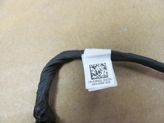 номер0777-47 роз'єм живлення 0J60G1 DC301015A00 для Dell Alienware M15 R2 Роз'єм зарядки Гніздо живлення Штекера живлення Зарядний порт Роз'єм адаптера живлення power connector оригінал Де купити