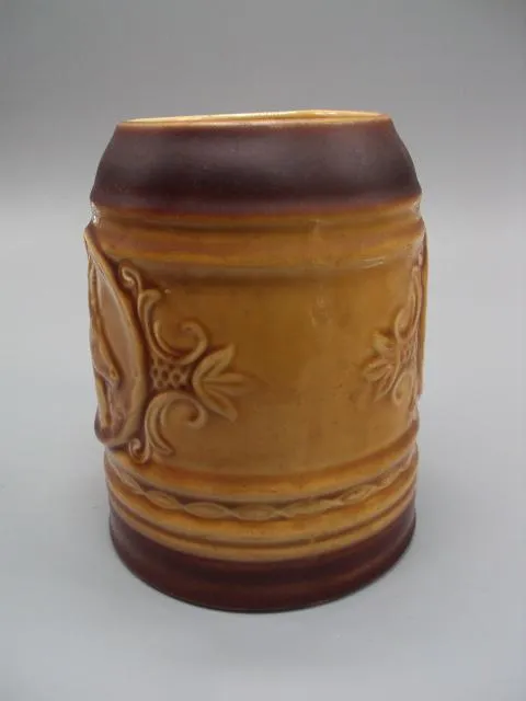 Пивной бокал фарфор клеймо К 5634 кружка пивная охота олень глухарь высота 14,4 см №20 З аукціону