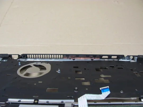679-30 Кришка панель палмрест тачпад A176U6 для Dell Latitude 5590 Precision 3530 оригінал в Україні