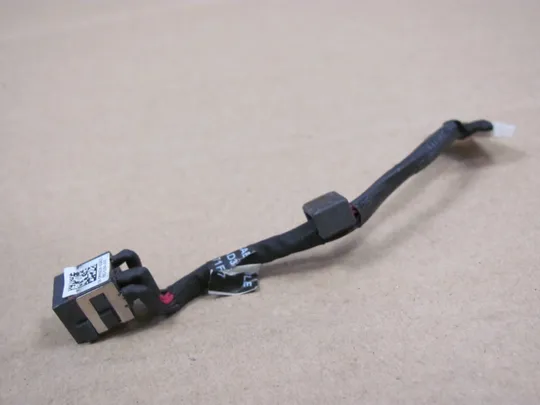 631-13 роз&#039;єм живлення 0MH9GW DC30100VG00  для Dell Precision 7510 P53F 7520 оригінал Продаж