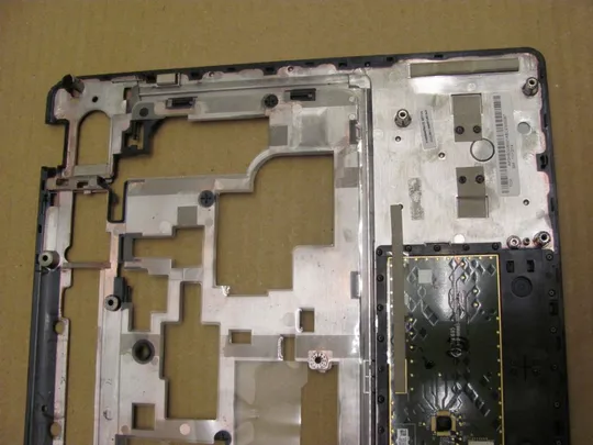 547-3 Кришка панель палмрест тачпад AP0HB000600 для LENOVO IdeaPad Y570 Y575 оригінал Недорого
