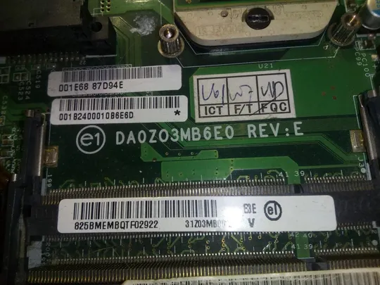 МАТЕРИНСЬКА ПЛАТА ВІД НОУТБУКА ACER 4520 З ПРОЦЕСОРОМ Інтернет-аукціон
