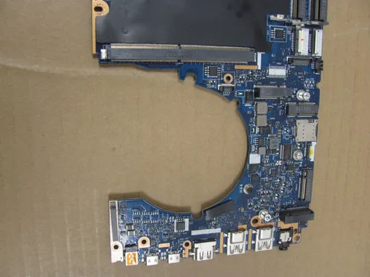 803-3  материнська плата APW50 LA-C381P 848221-601 SR2FU i7-6820HQ для HP Zbook 15 G3 G4 оригінал Де купити