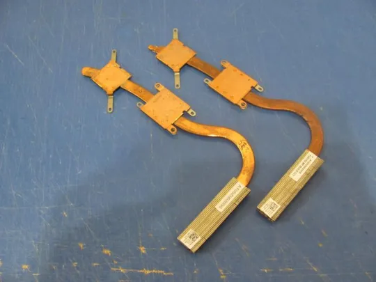 №300-13 термотрубка AT0SZ0020S0 0Y4D8R для Dell Inspiron 15 5521 3521 3521 3721 5721 Vostro 2521 оригінал Ціна