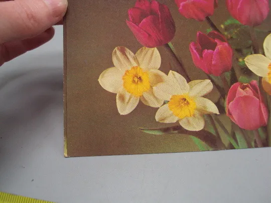 Открытка 8 марта цветы тюльпаны и нарциссы художник Б. Круцко 1982 год №17844 З аукціону
