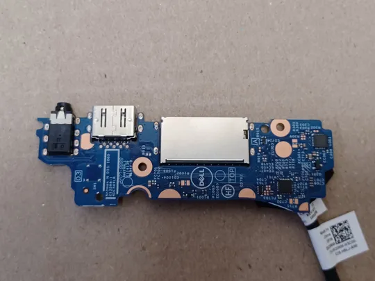 номер1060-12 плата card reader AUDIO USB 0H6Y9W зі шлейфом  0520MM для Dell Inspiron 7620 2in-1  оригінал Недорого