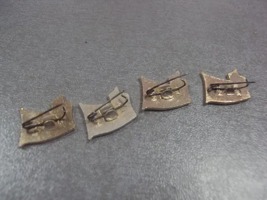 знак ленин флаг лот 4 шт №5408 Продаж