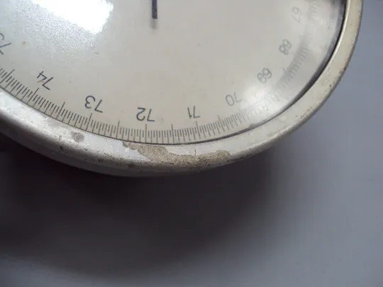 Барометр Анероид 1957 год ссср круглый высота 7,9 см, диаметр 13 см №15969 Інтернет-аукціон