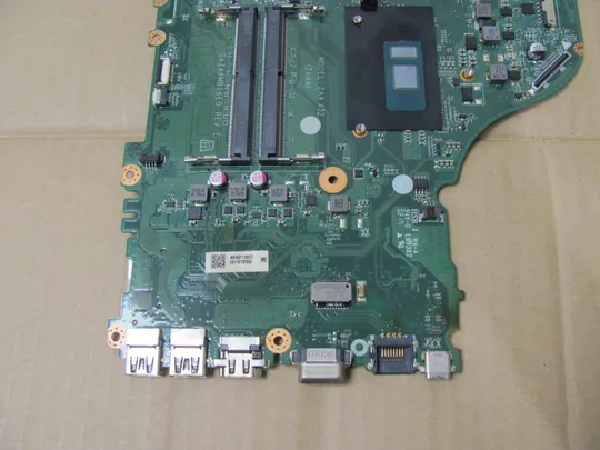 712-15 материнська плата РОБОЧА  DAZAAMB16E0 I3-6006U  для Acer Aspire E5 E5-774 E5-774G  оригінал Де купити