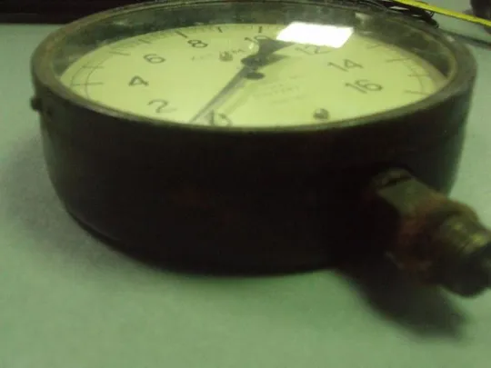 манометр ОБМ-160 0-16 кгс/см2 1966 год ссср №10326 Інтернет-аукціон