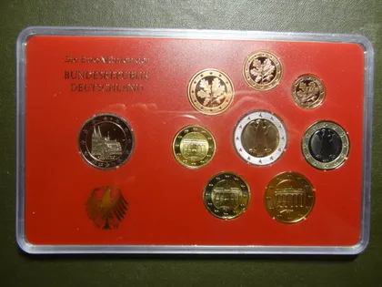 фото, Комплект євромонет Німеччини 2011 J (повний комплект+ ювілейна) UNC