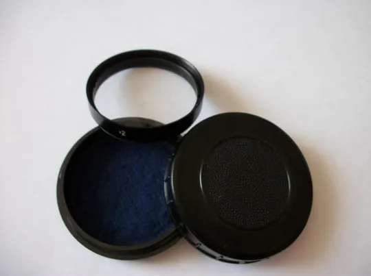 Купити Насадочная линза 40,5x0,5 , +2 , к объективу Юпитер-3, Как Новая, футляр оригинальный. Цена-мин