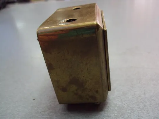 Настольные часы будильник размер 5,6 х 5 см (№167) З аукціону