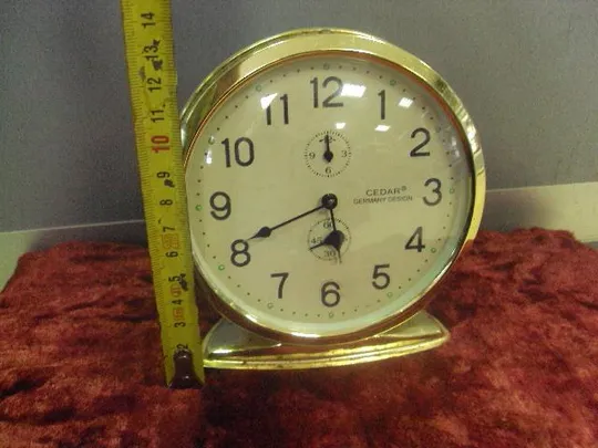 Купити часы настольные будильник cedar germany design №10301