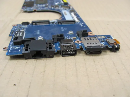 696-3 материнська плата DAZ20 LA-F311P SR3L9  i5-8350U  для Dell Latitude E7290 7390  оригінал Де купити