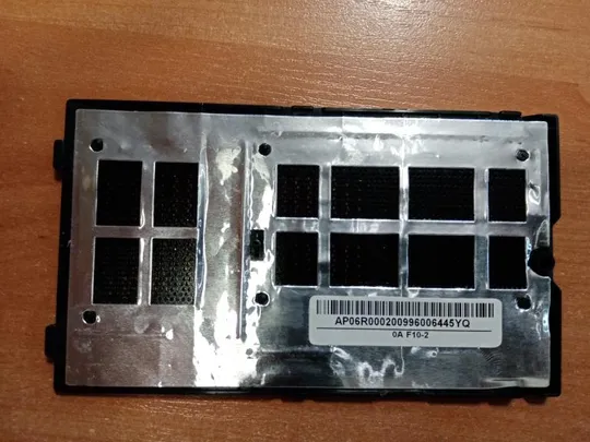 Купити Acer emachines e627-202g16mi нижняя крышка сервисная оперативной памяти ap06r000200