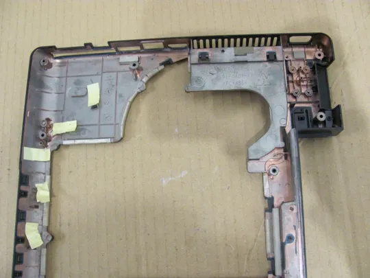 номер0230-1 Кришка, дно, піддон корпуса,Нижний корпус(дно)для ноутбука,низ,дно,поддон,Нижняя часть 13N4-01A0A11 для BLUECHIP SP15-DIS оригінал Недорого