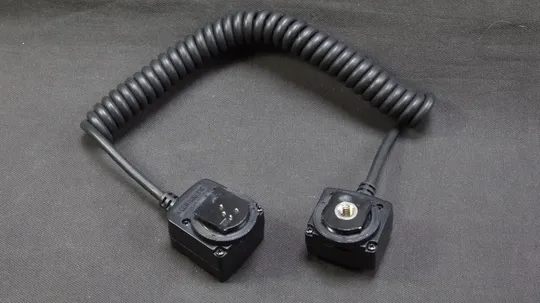 Купити удлинитель для фотовспышек Olympus OM Promaster Off-Camera TTL-flash cord