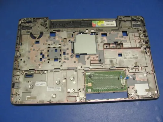 Купити 6-61 Кришка панель палмрест та тачпад 6070B0685701 738708-001 для HP PROBOOK 650 G1 оригінал