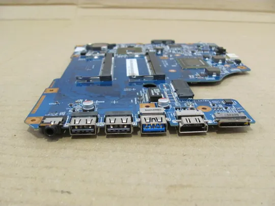 номер0195-37 материнська плата,Mainboard,Материнка,Основна плата,Системна плата,Плата системи,Laptop motherboard,мамка, ноутбучна плата  BIOS PASS 48.4VM02.011  Pentium 987 SR0FA для  Acer Aspire V5-531 V5-571  оригінал Інтернет-аукціон