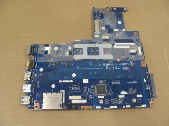Купити номер0773-17 материнська плата LA-B102P Celeron N2840 SR1YJ РОБОЧА для LENOVO B50-30 Mainboard Материнка Основна плата Системна плата Плата системи Laptop motherboard мамка ноутбучна плата оригінал