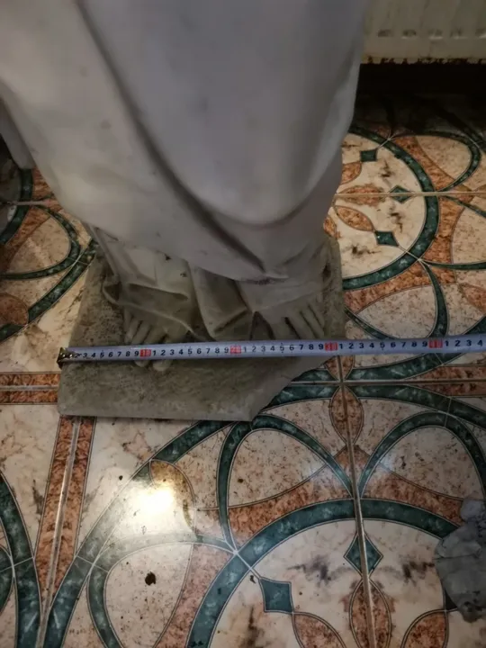 Статуя Марія, творець Віктор Бродзький Продаж