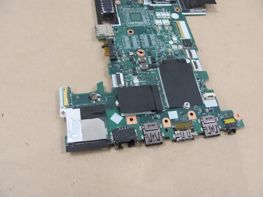 623-12 материнська плата РОБОЧА CT470 NM-A931 SR2F0 i5-6300U для Lenovo ThinkPad  T470 оригінал Продаж