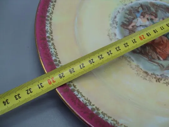 Тарелка большая блюдо мадонна фортуна фарфор ГДР eisenberg высота 3,2 см, диаметр 30,1 см №13295 Недорого