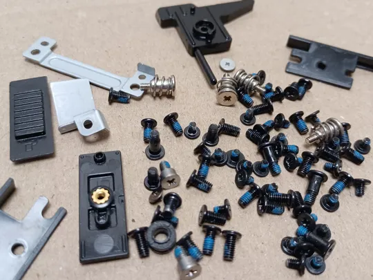 Купити номер1062-9 комплектуюче кріплення гвинти для  Dell Latitude E6530 E6320 оригінал