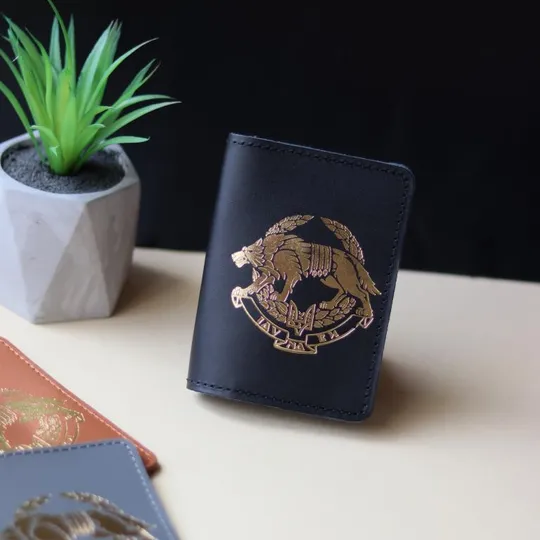 Обкладинка для паспорта "ССО" чорна з позолотою. Продаж