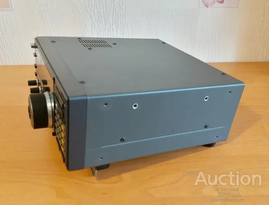 КВ приемник Icom IC-R72 Продаж