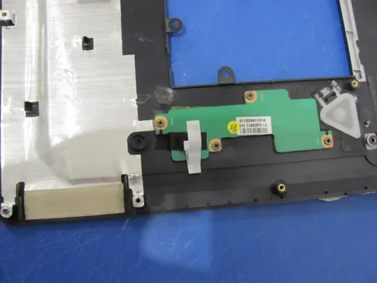 №41-2 Кришка панель палмрест та тачпад 340826400012 для MEDION P8614 оригінал Де купити