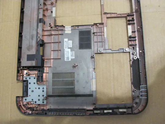 577-28 Кришка дно піддон корпуса 09RXF5 3CR09BCWI00 для DELL Inspiron 17R 5720 оригінал в Україні