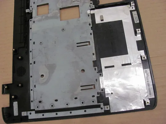 492-5 Кришка панель палмрест 13N0-1HP0701 для MEDION E7416 оригінал Недорого