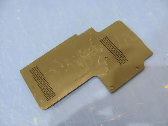 №157-7 сервісна кришка 518923-001 для Pavilion Dv7 3000 оригінал Ціна