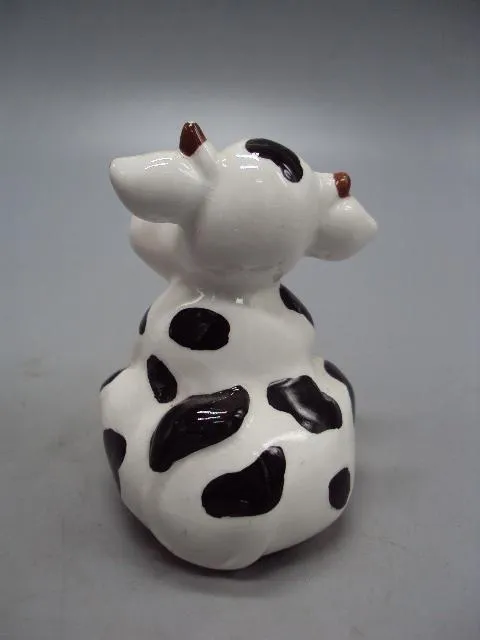 Купити Фигура фарфор статуэтка Европа корова буренка коровка высота 8 см кракелюры №15037