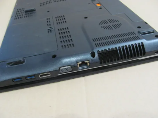 1342 ACER Aspire V3-731 17,3&quot; HD+ i5 3210m 2,5Ghz / 4Gb / 120ssd / 700hdd / WebCam  + блок живлення Де купити