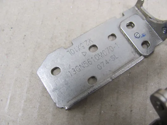 номер0105-6 петлі 13GN5610M070-1  для ASUS G74S G74 G74SX оригінал Продаж