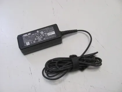 фото, 5593 адаптер живлення ASUS ADP-40PH AB 19V 2.1A НІМЕЧЧИНА